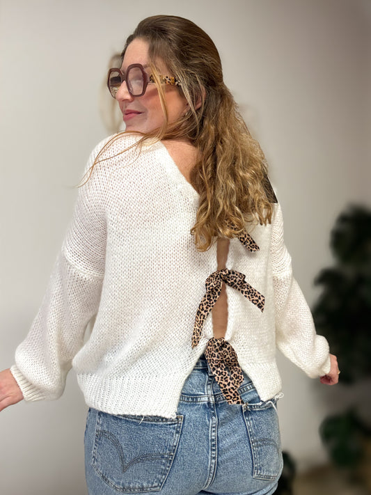 Wild Grace Knit | white