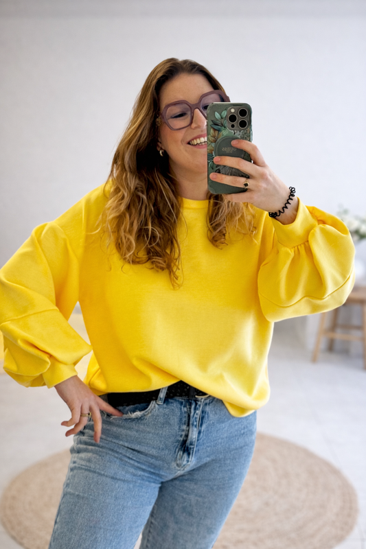 Joy sweater | geel